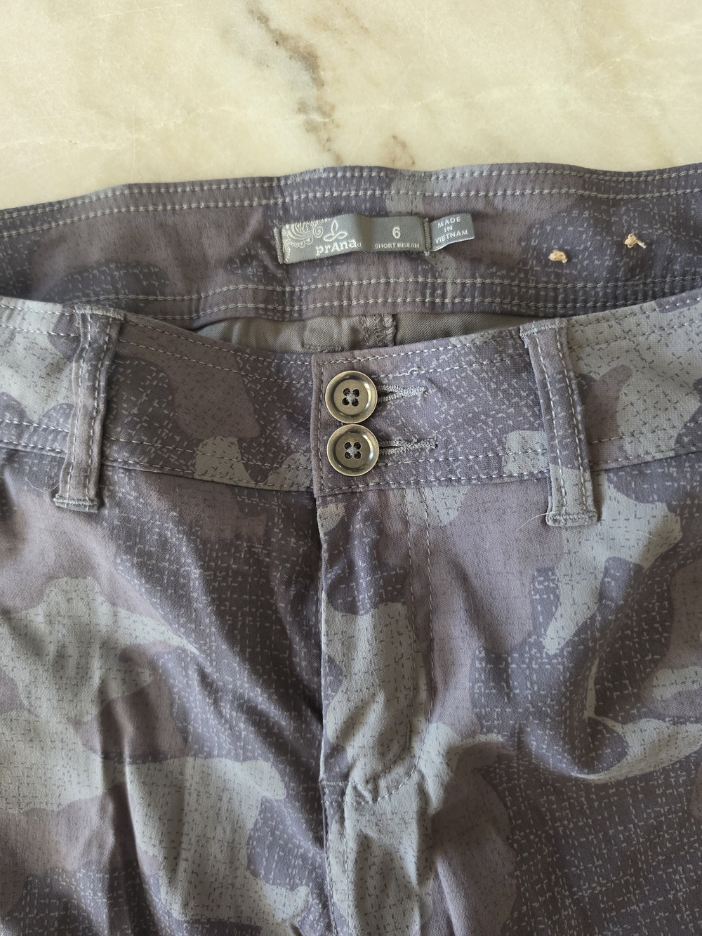 Prana Women's Gray Camo Cargo Pants